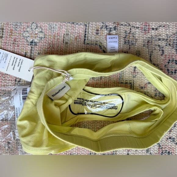 New Richer Poorer High Cut Cotton Brief in Pale Green Women’s size small - Picture 3 of 4